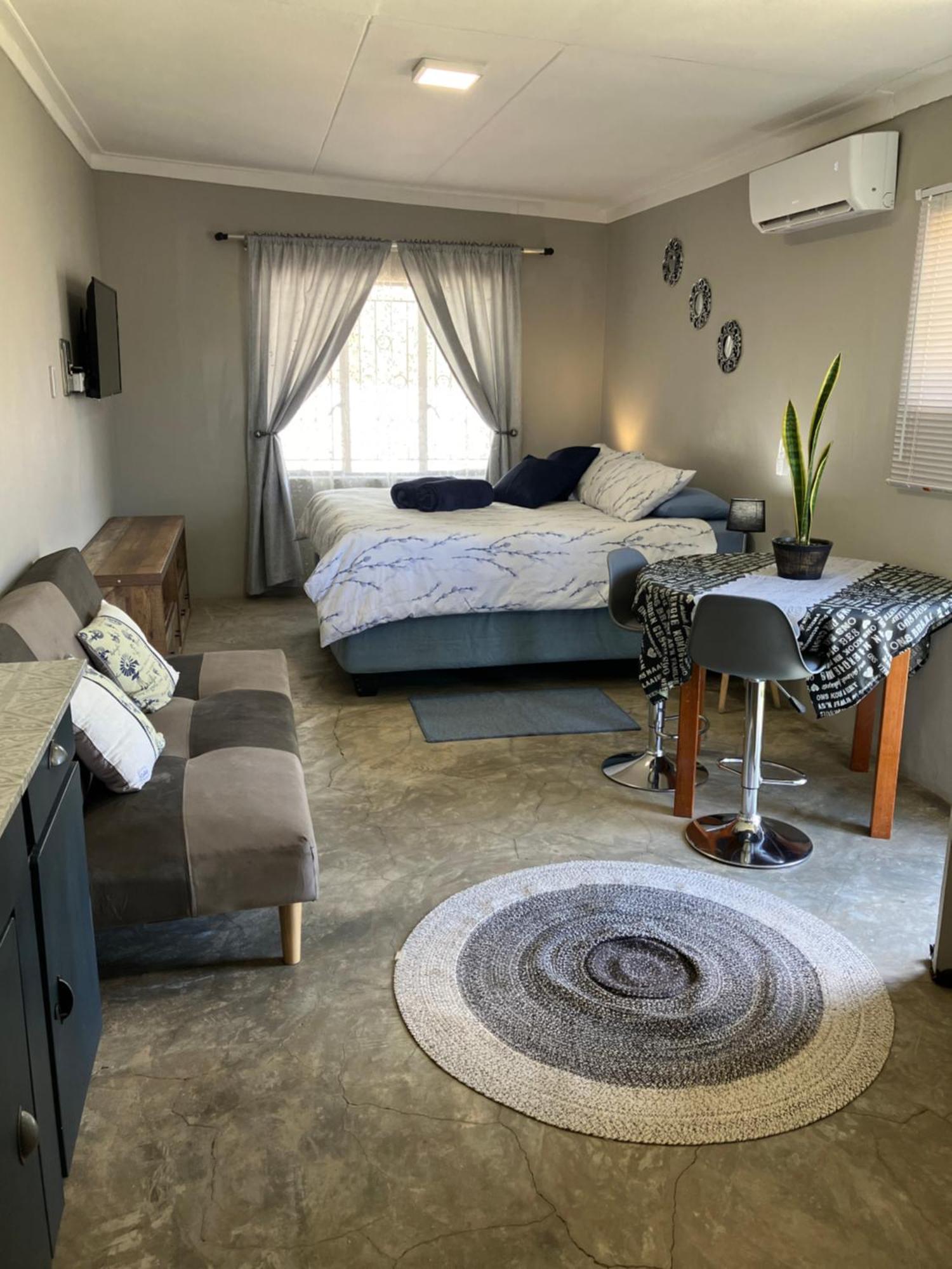 Stellies Accommodation - Room 1 Keetmanshoop Dış mekan fotoğraf