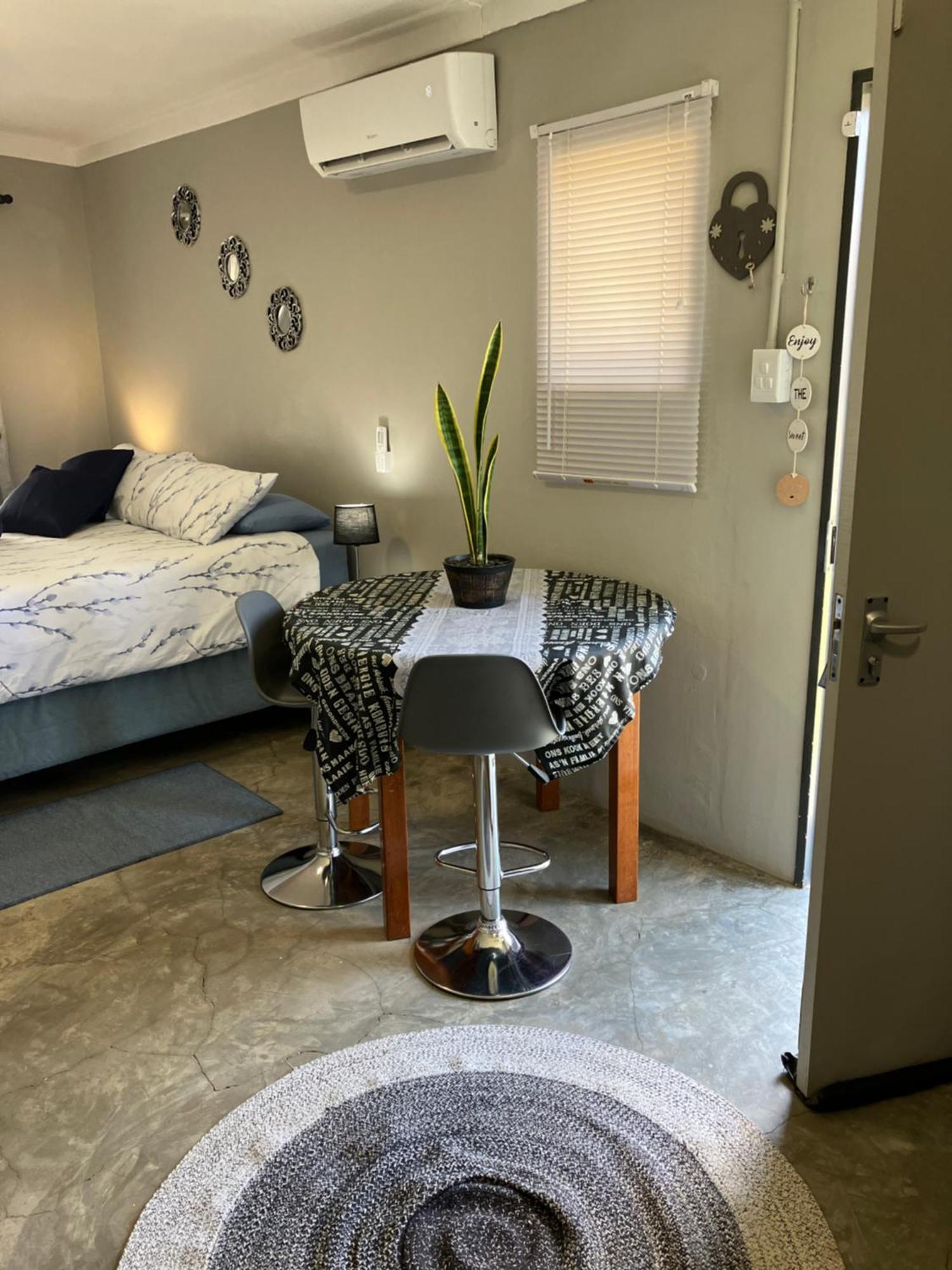 Stellies Accommodation - Room 1 Keetmanshoop Dış mekan fotoğraf
