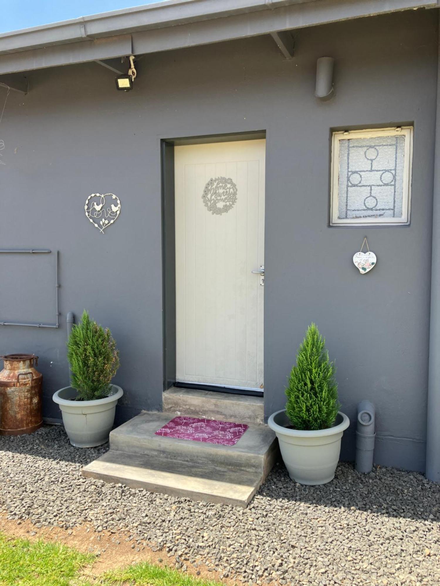 Stellies Accommodation - Room 1 Keetmanshoop Dış mekan fotoğraf